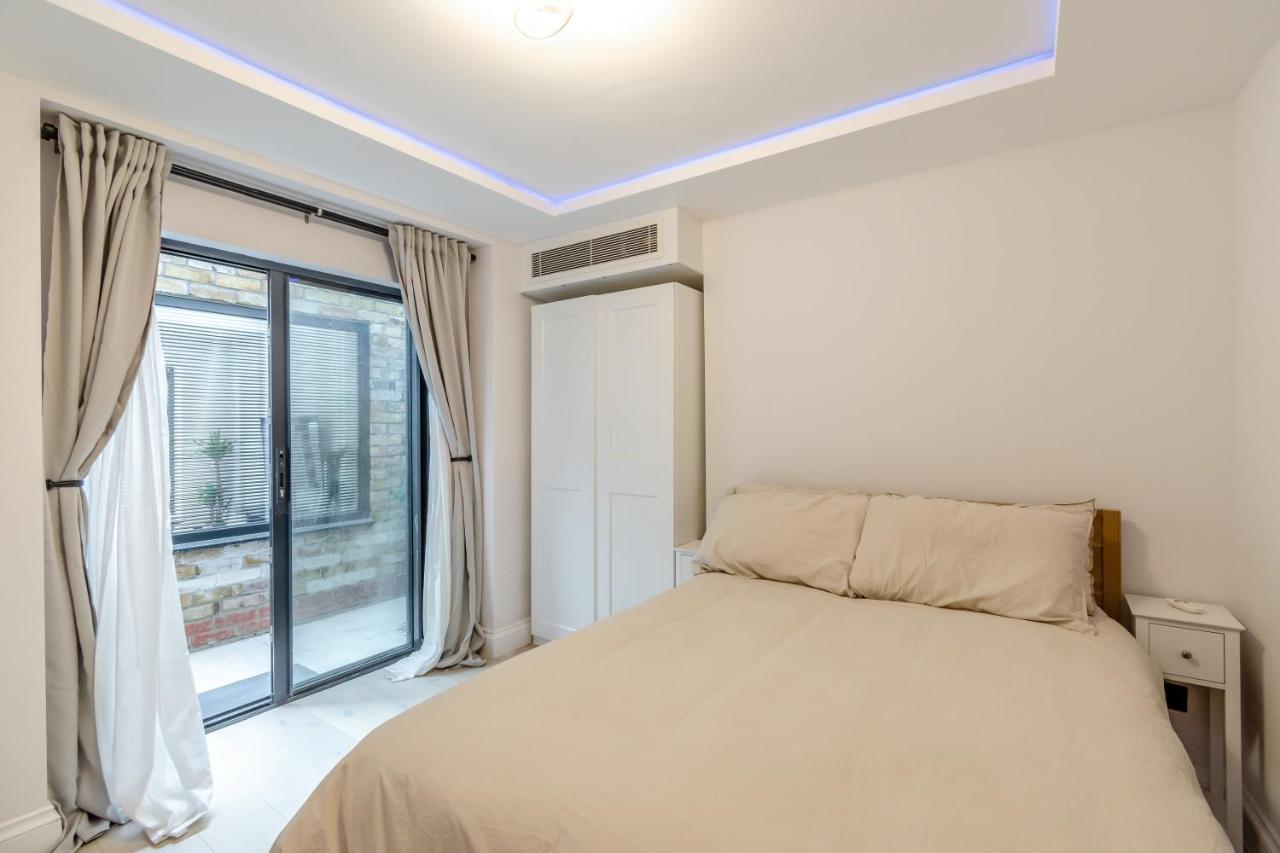 Apartamento Modern Garden Flat With Private Parking Londres Exterior foto