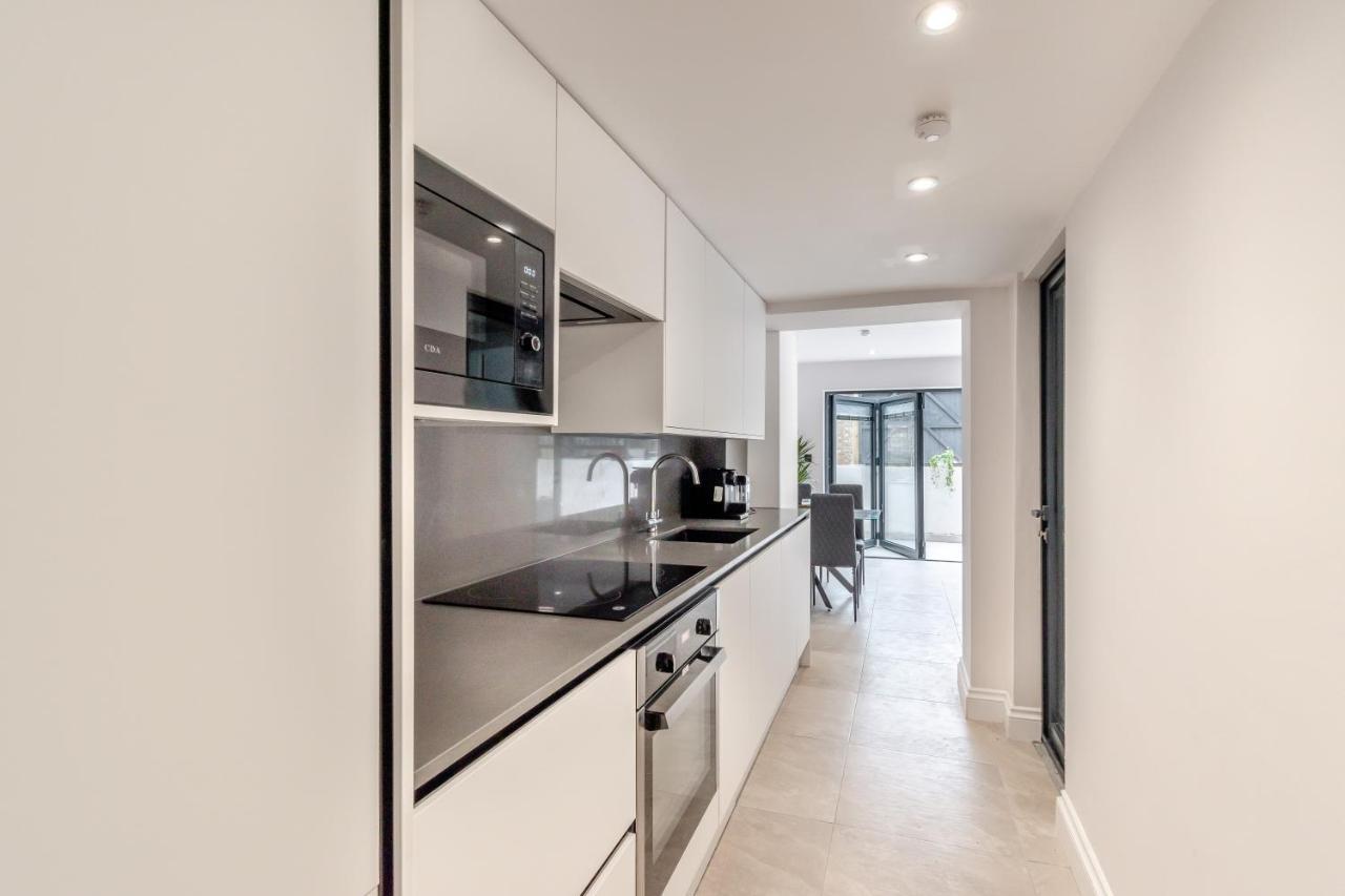 Apartamento Modern Garden Flat With Private Parking Londres Exterior foto