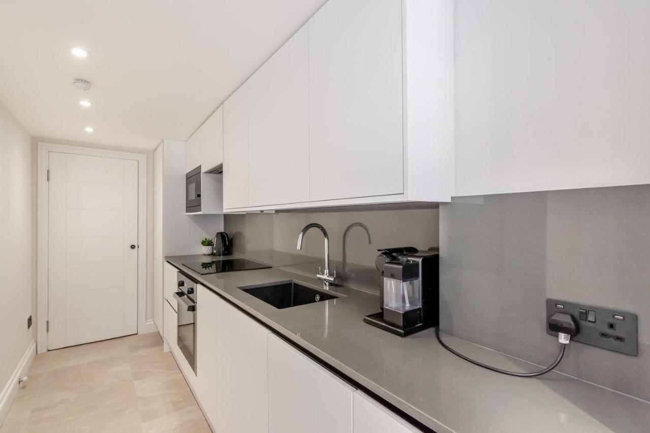 Apartamento Modern Garden Flat With Private Parking Londres Exterior foto